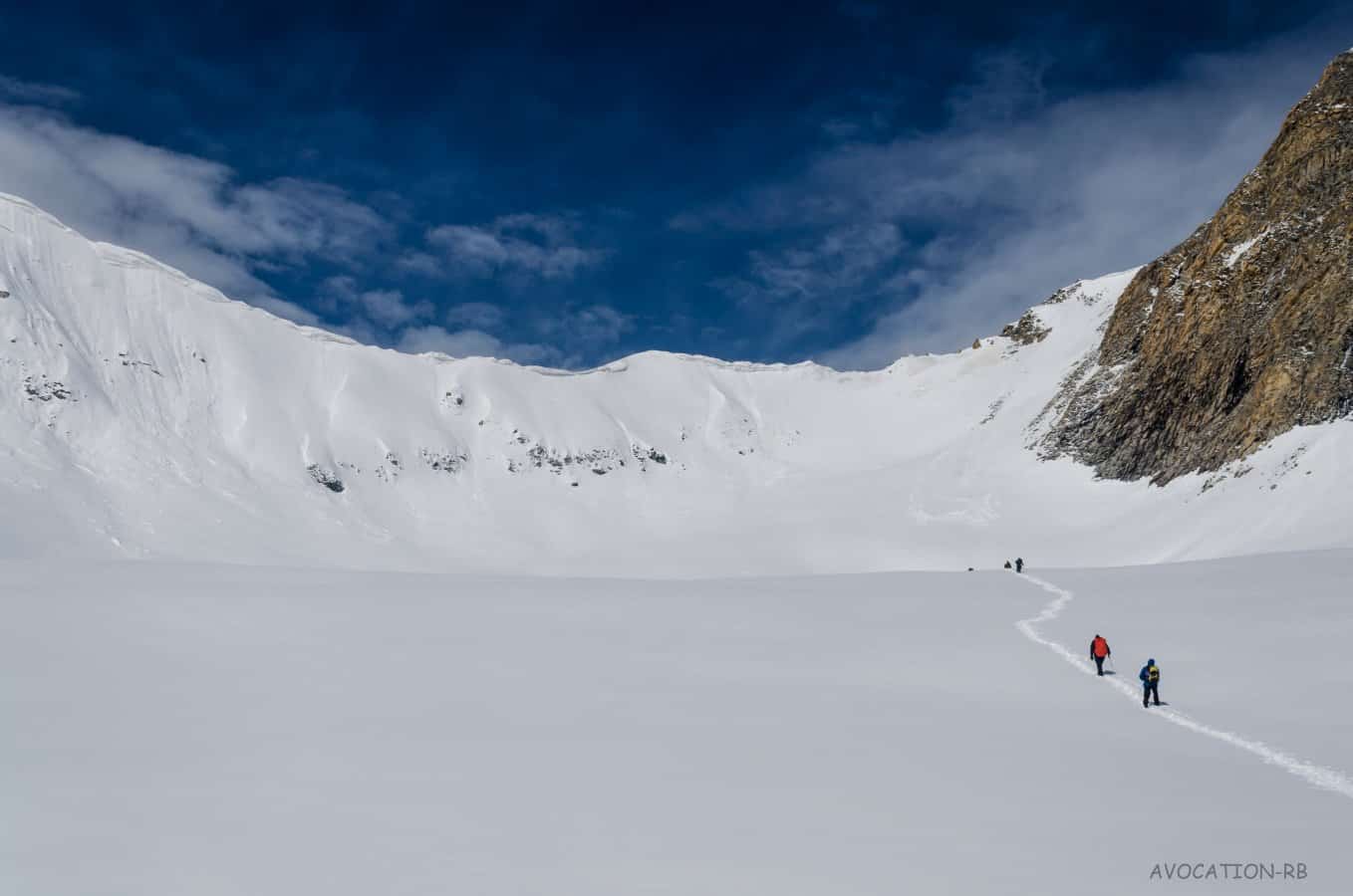 If you see exactly in the middle, there is a cornice. That is gateway to Harsil [Lamkhaga pass trek 2015]